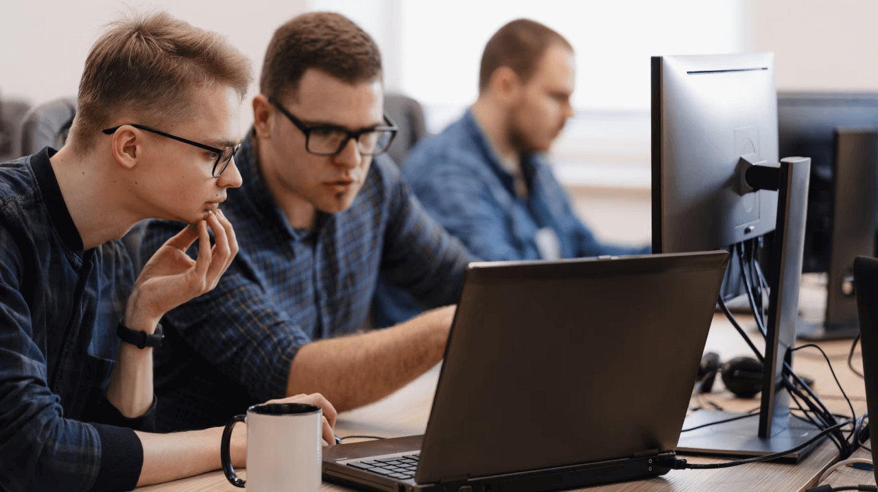 Нужны навыки работы за ПК на текущем месте работы? Систематизируйте свои знания и получите рабочие навыки, востребованные в современном IT. 
